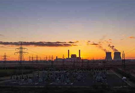 Power in Motion: Understanding the Electric Transmission System