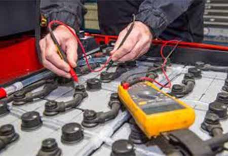 The Importance of UPS Maintenance in Power Management
